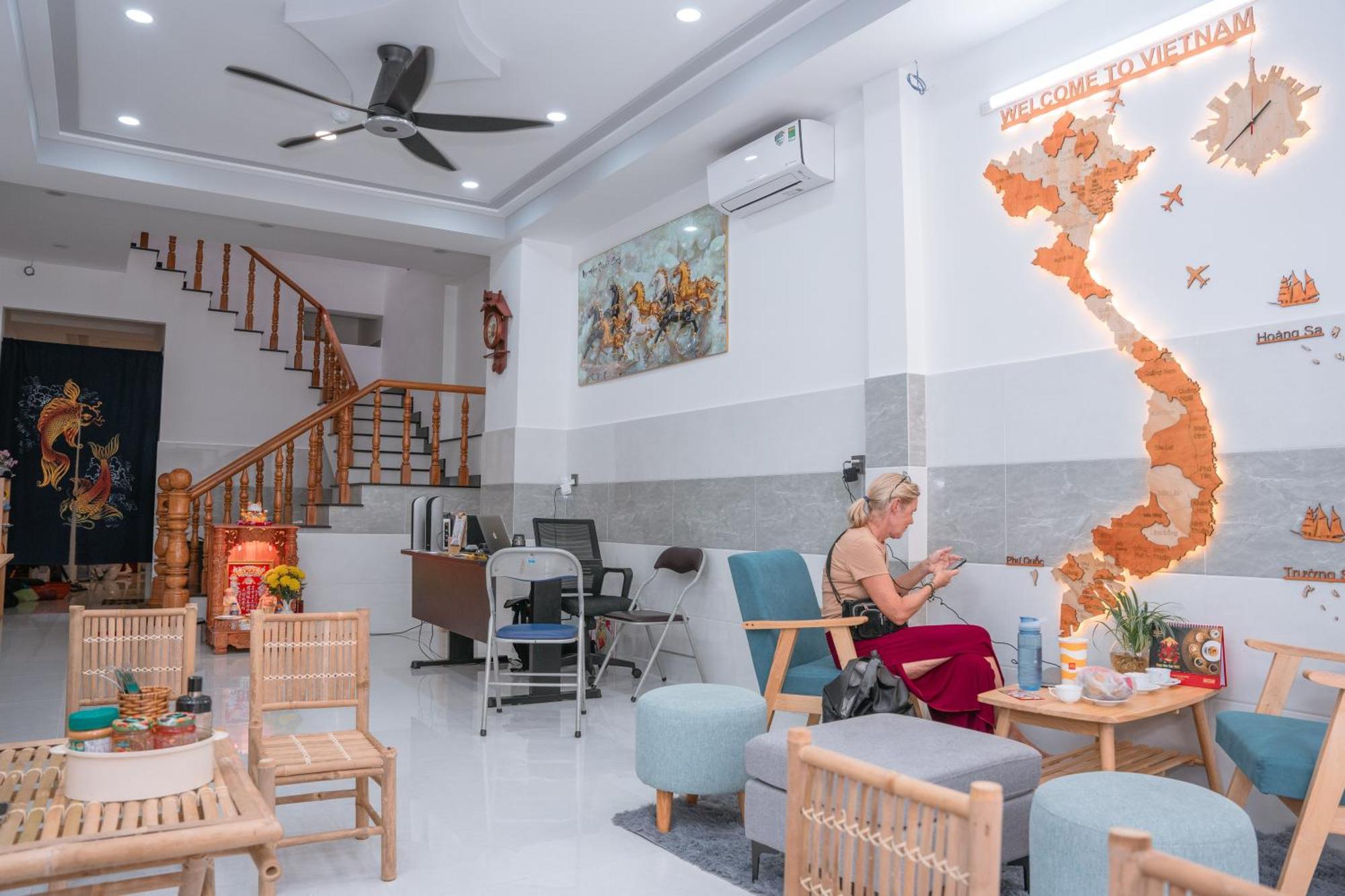 Aloha Saigon Premium Hostel By Local Travel Experts - Newly Opened, Less-Touristy Location, Spacious Rooms, Glass Shower Bathroom, Free Breakfast & Walking Tour Ho Si Minh-város Kültér fotó