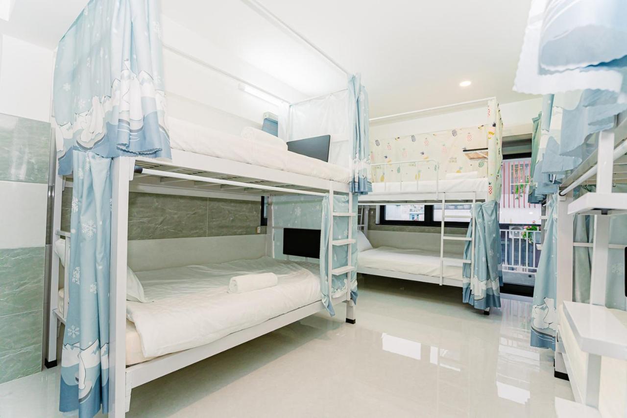 Aloha Saigon Premium Hostel By Local Travel Experts - Newly Opened, Less-Touristy Location, Spacious Rooms, Glass Shower Bathroom, Free Breakfast & Walking Tour Ho Si Minh-város Kültér fotó